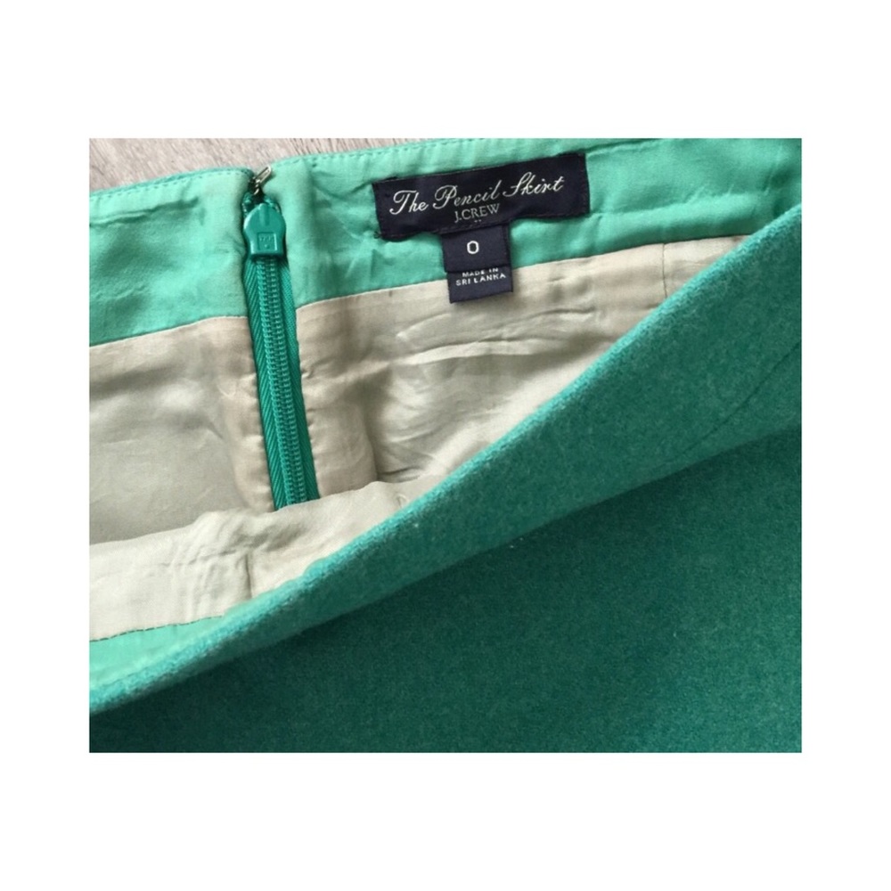 J. Crew • “The Pencil Skirt” Skirt - Picture 4 of 6